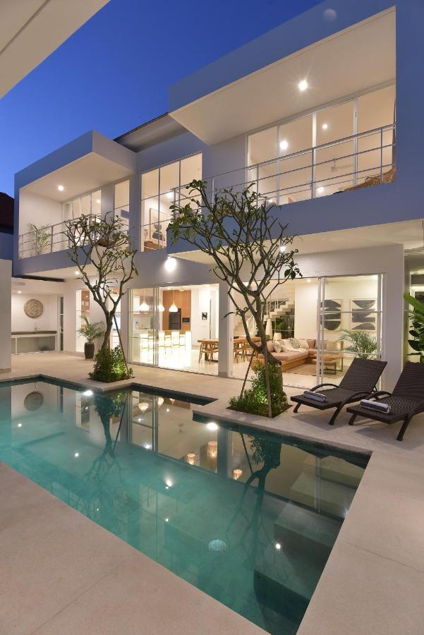 Villa Cruz Close To Finns Beach Club Canggu  Exterior photo