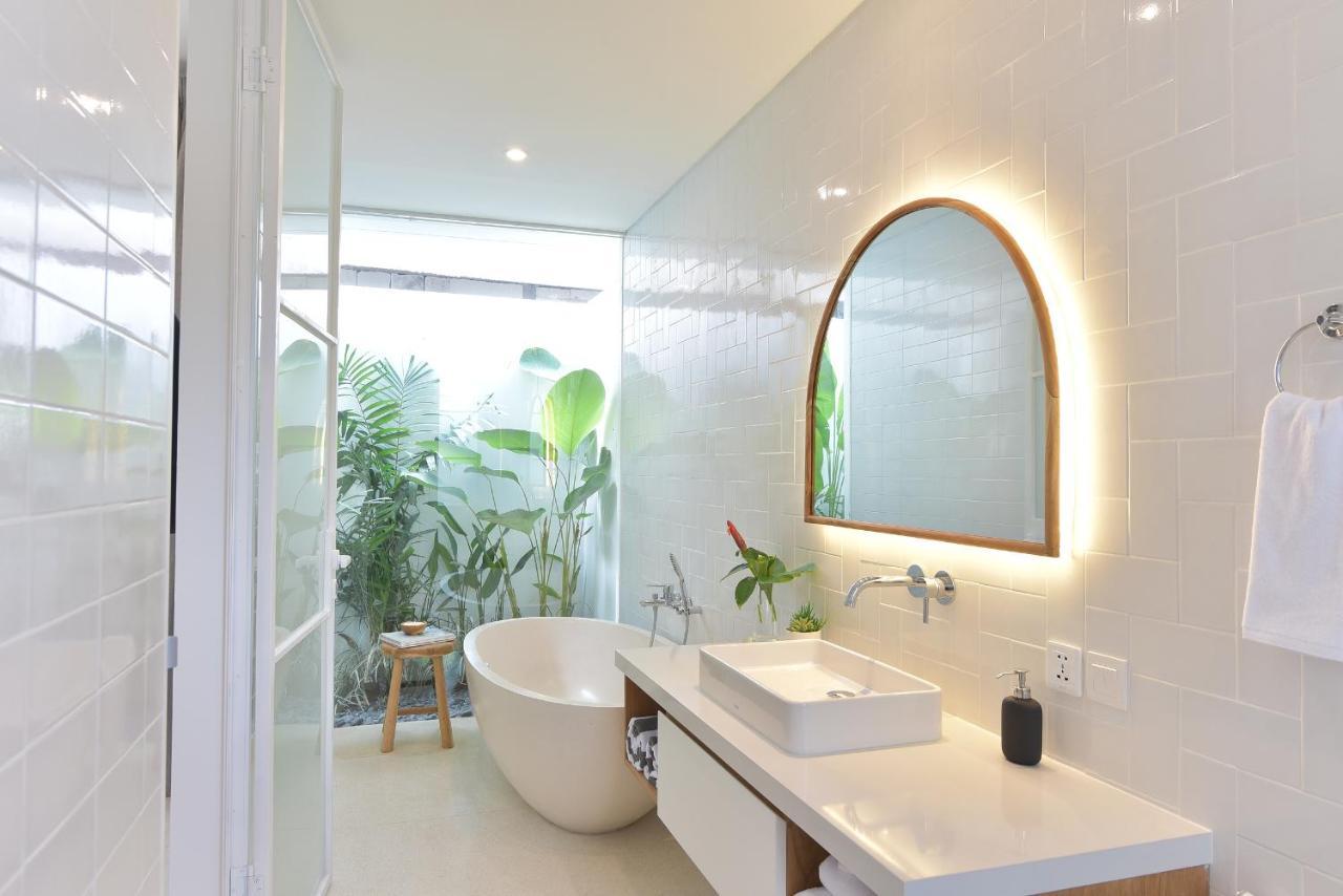 Villa Cruz Close To Finns Beach Club Canggu  Exterior photo